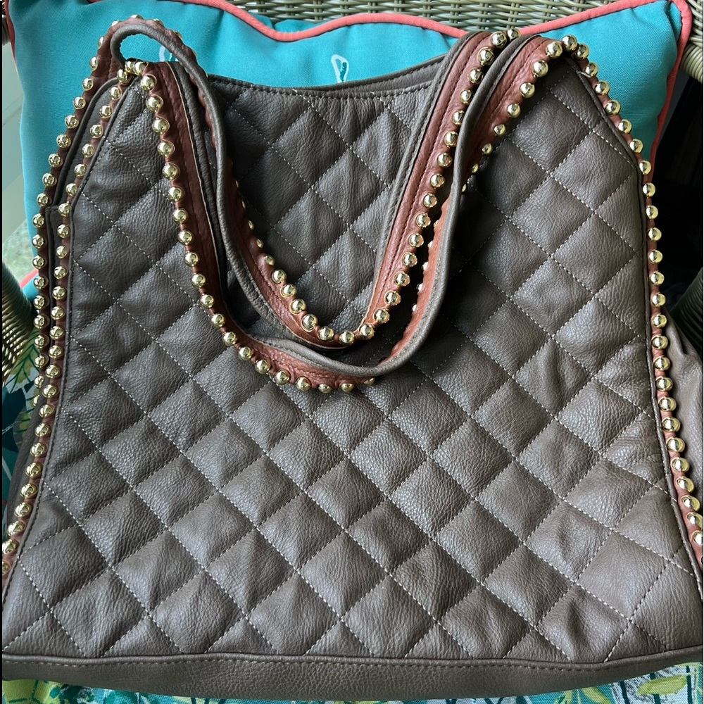 COPY - BEAUTIFUL BIG BUDDHA GRAYSON QUILTED GREY-BEIGE HOBO